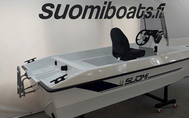 Suomi44