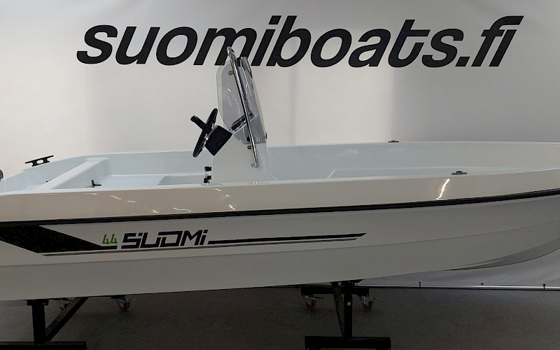 Suomi44